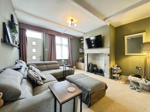 Lounge- click for photo gallery